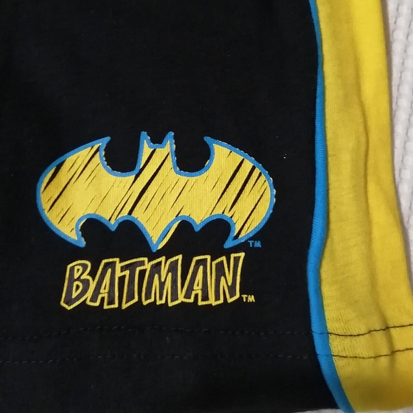 🔥SALE🔥 BATMAN DC Comics Superhero Baby Boy's Top and Shorts Set NWT Size 3-6M - Picture 8 of 9